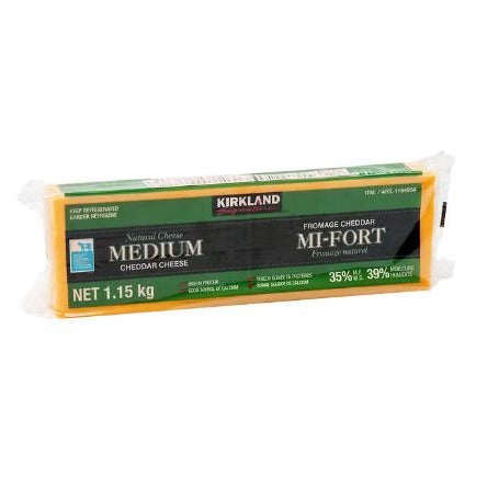 Kirkland Signature Medium Cheddar Cheese  1.15kg